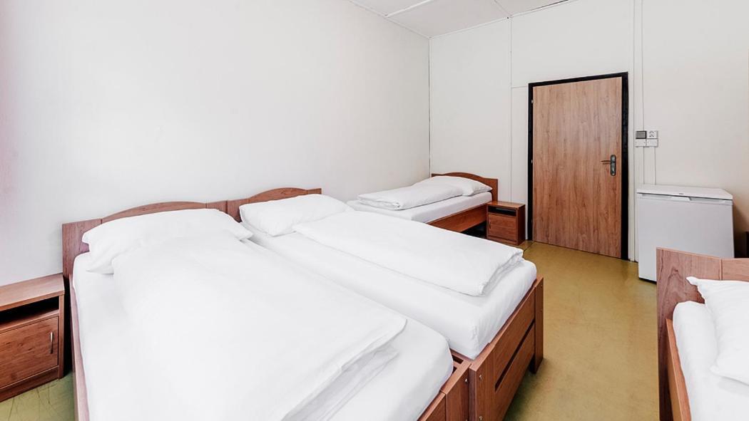 Rekreacni Areal Prihrazy Hotel Zdar  ภายนอก รูปภาพ